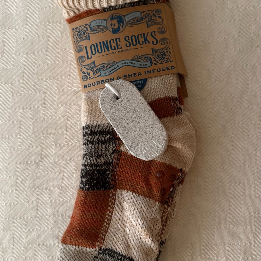Lounge Socks by Minxny - BNWT Brown and Cream, Size 9-12